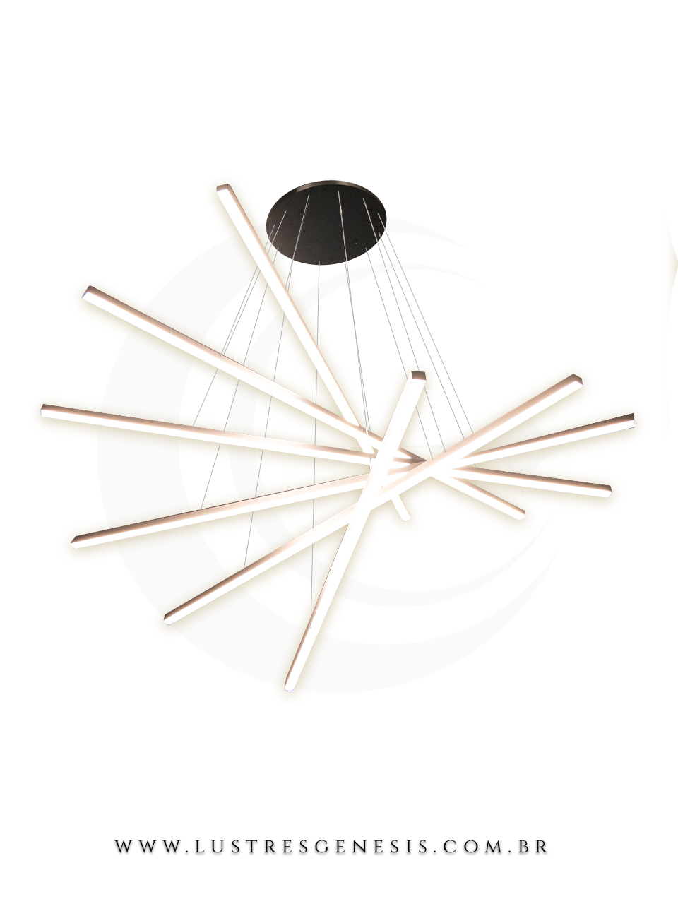 Lustre de LED preto modelo Asterisk sob medida, com design moderno e industrial, ideal para casas com pé direito duplo ou alto, da Lustres Gênesis.